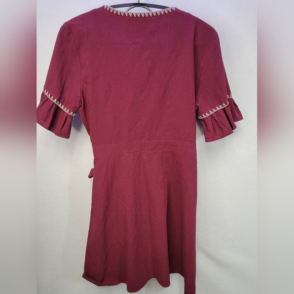 She+Sky Flutter Sleeve Embroidered Wrap Dress Size Large 100% Cotton - Picture 9 of 11